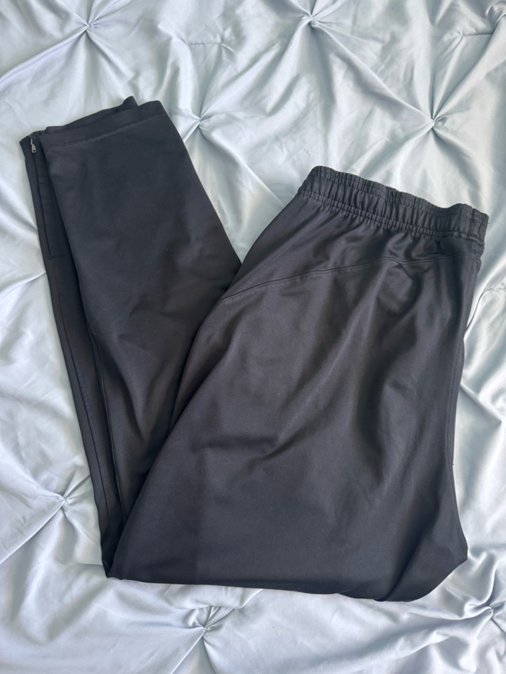 Under Armour Black Performance Track Pants - Picture 3 of 6